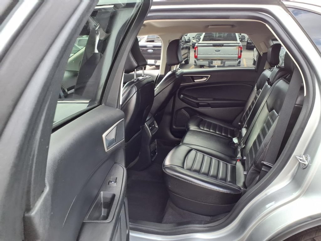 Certified 2024 Ford Edge SEL w/ Convenience Package AWD/4WD image 28