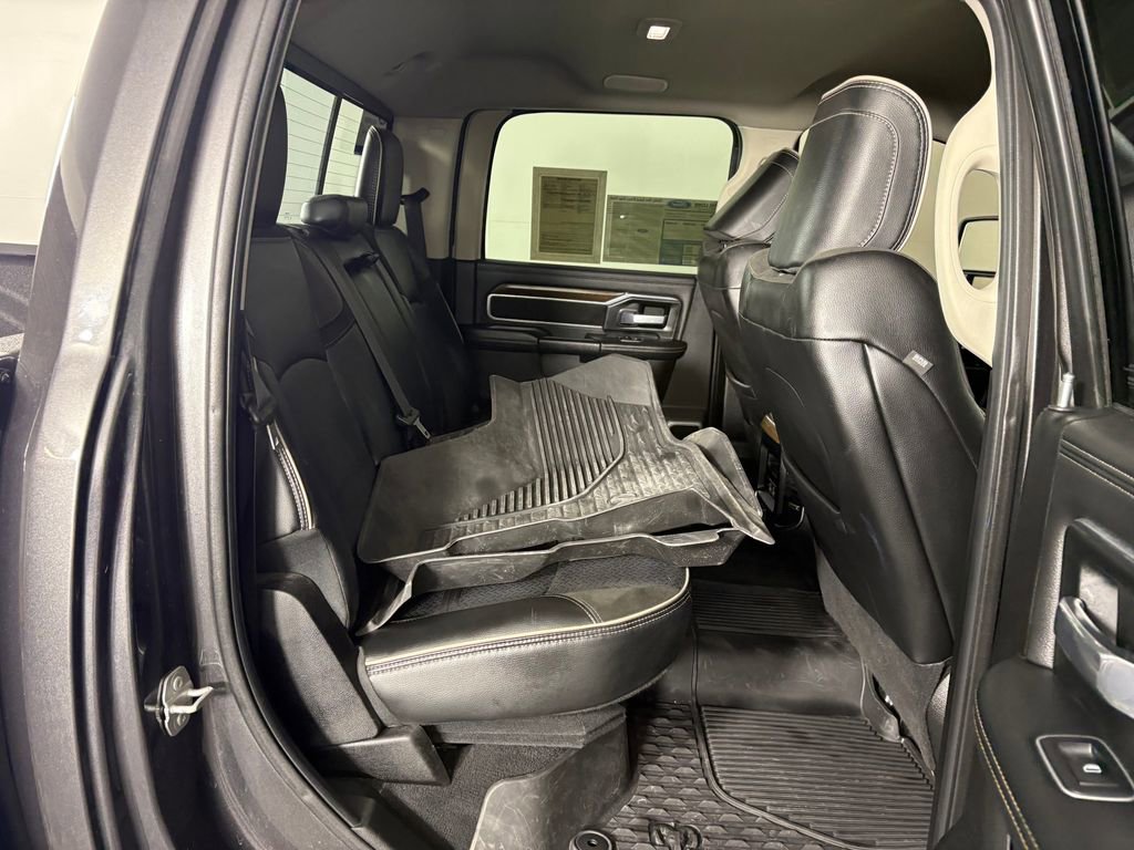Used 2024 RAM 3500 Laramie w/ Towing Technology Group image 33