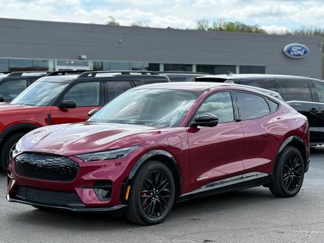 Certified 2025 Ford Mustang Mach-E Premium w/ Sport Appearance Package AWD/4WD image 37