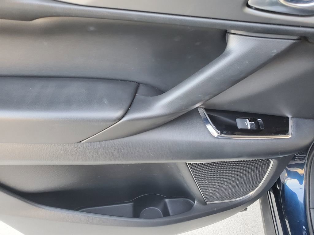 Used 2018 MAZDA CX-9 Touring w/ Touring Premium Package image 13