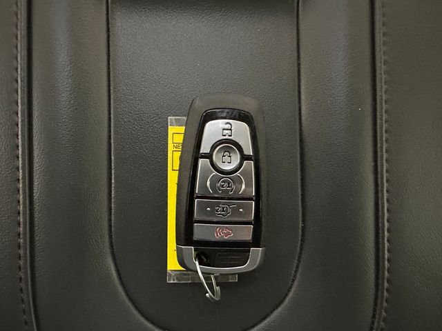 Certified 2025 Ford Expedition Active AWD/4WD image 14
