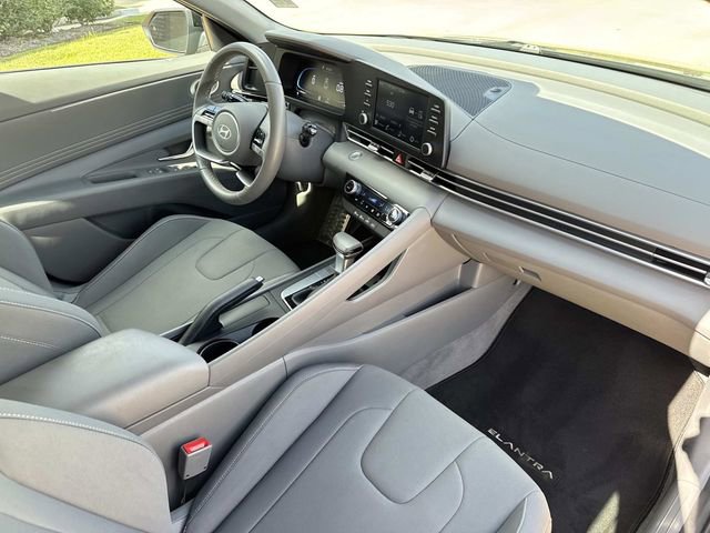 Used 2025 Hyundai Elantra Sport w/ Cargo Package image 13