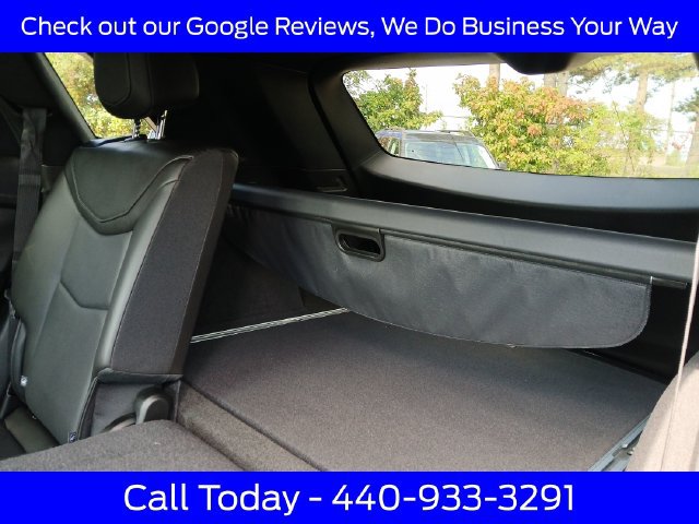 Used 2025 Cadillac XT5 Premium Luxury AWD/4WD image 36
