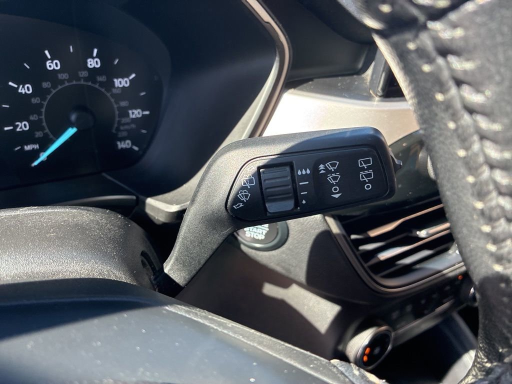Certified 2020 Ford Escape SEL FWD image 29
