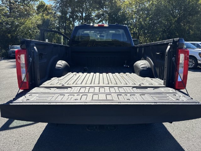 Certified 2023 Ford F250 XL w/ Snow Plow Prep Package AWD/4WD image 21