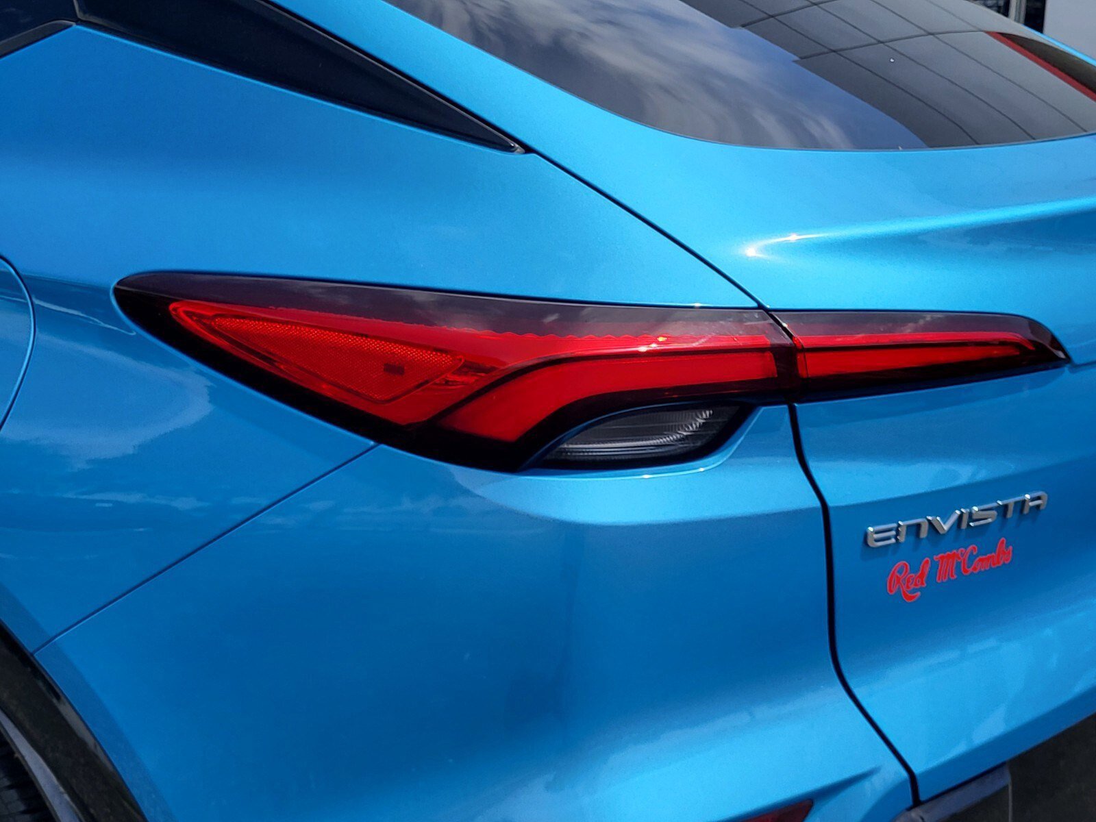 Used 2025 Buick Envista Sport Touring FWD image 10