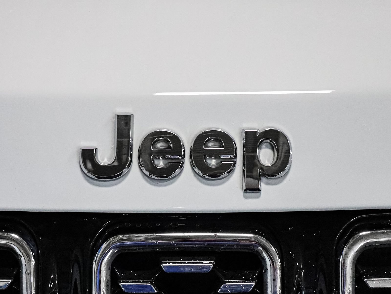 Used 2024 Jeep Compass Limited AWD/4WD image 13