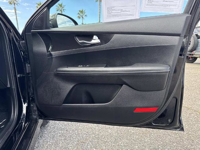 Used 2023 Kia Forte GT-Line image 29