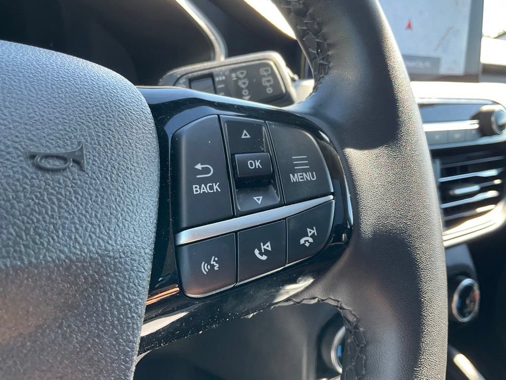 Certified 2022 Ford Escape SEL AWD/4WD image 6