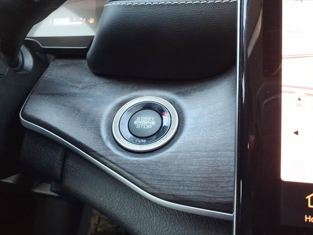 Used 2021 Jeep Grand Cherokee L Limited image 28