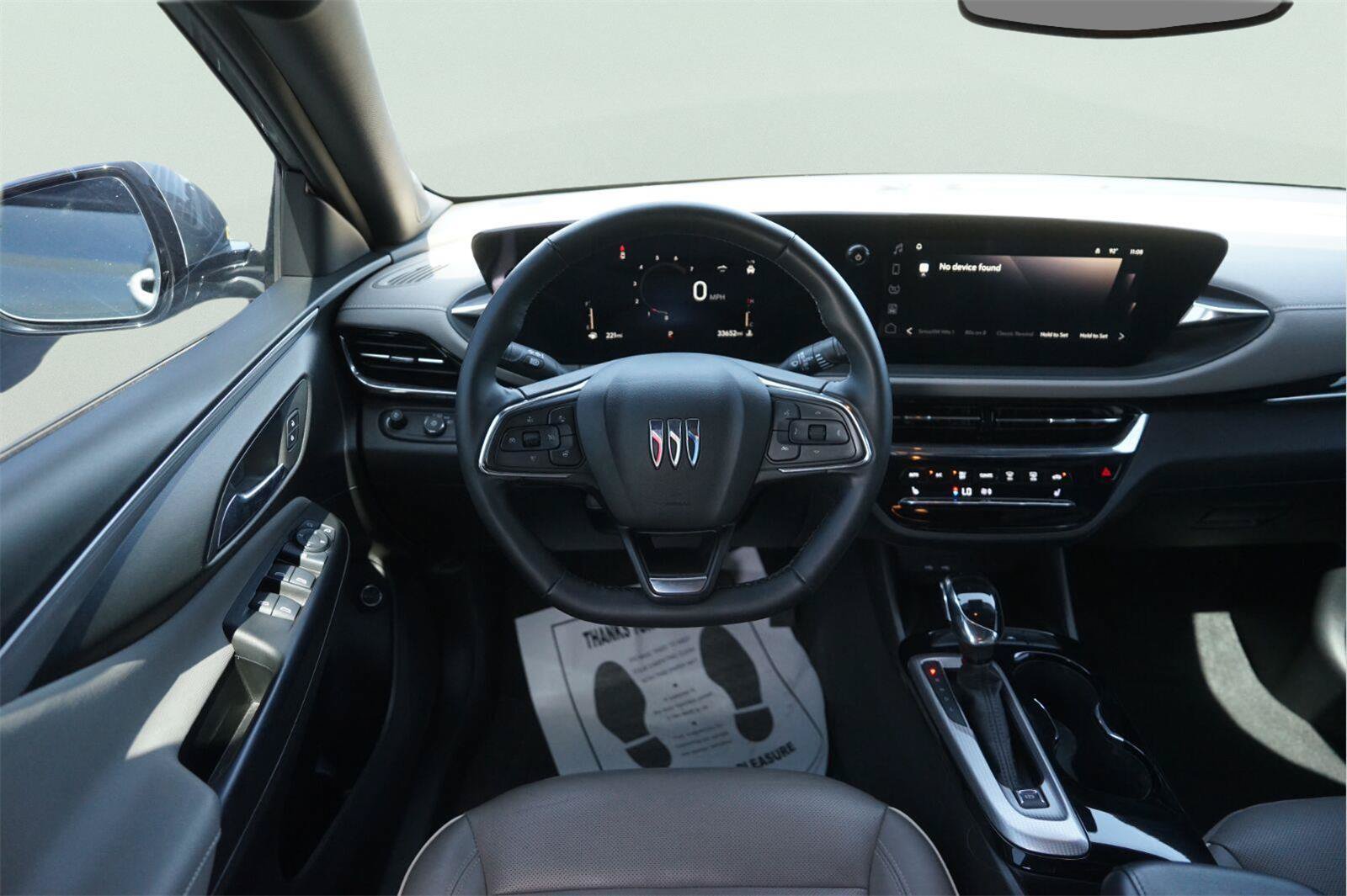 Used 2025 Buick Envista Avenir FWD image 21