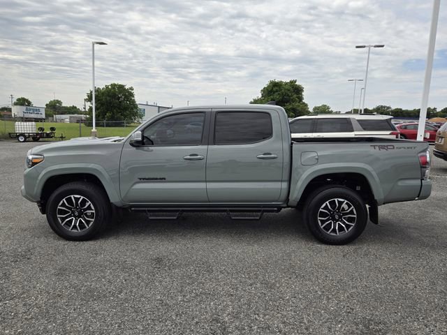 Used 2023 Toyota Tacoma TRD Sport w/ Technology Package RWD image 4
