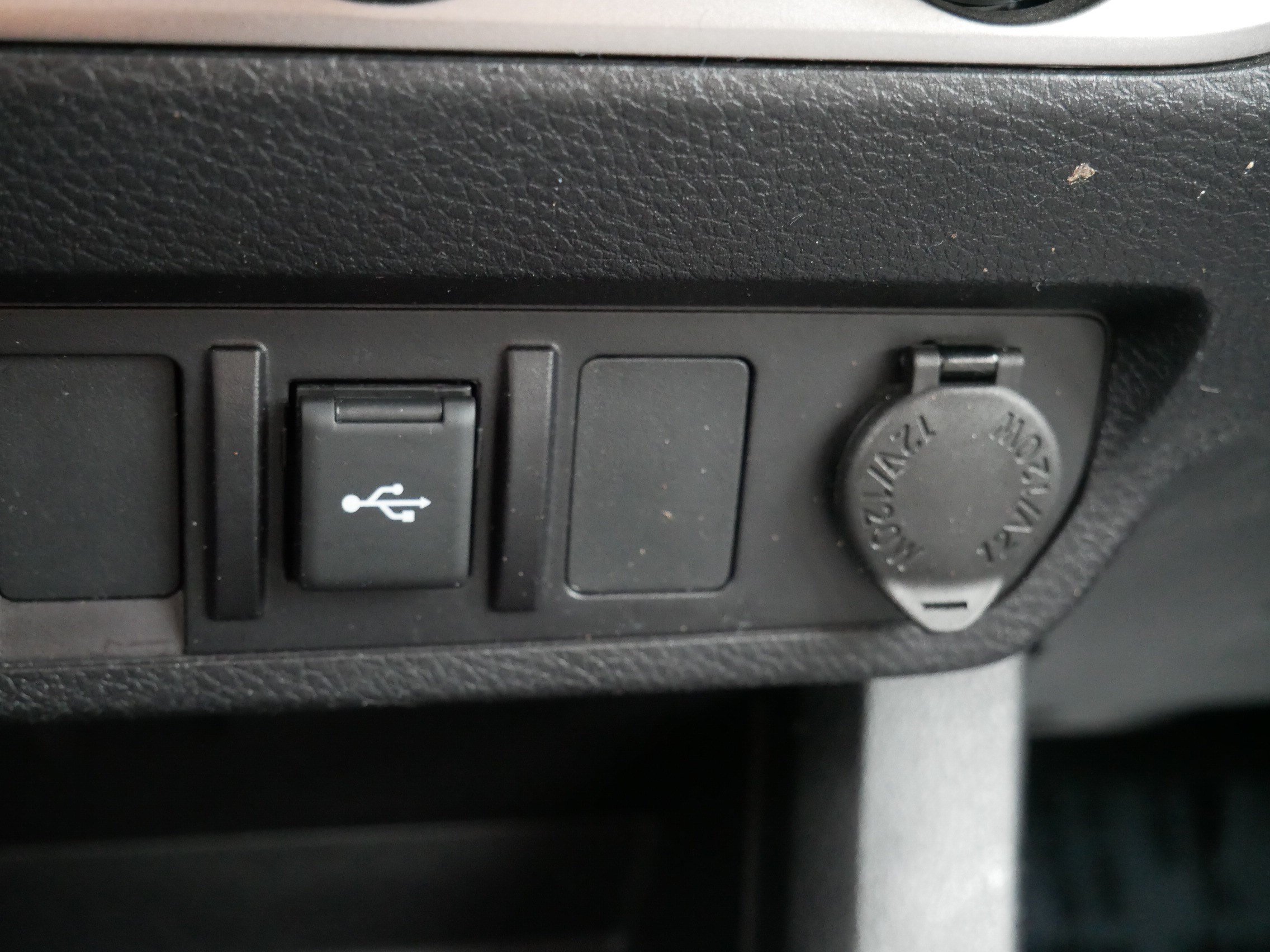 Used 2023 Toyota Tacoma SR AWD/4WD image 33