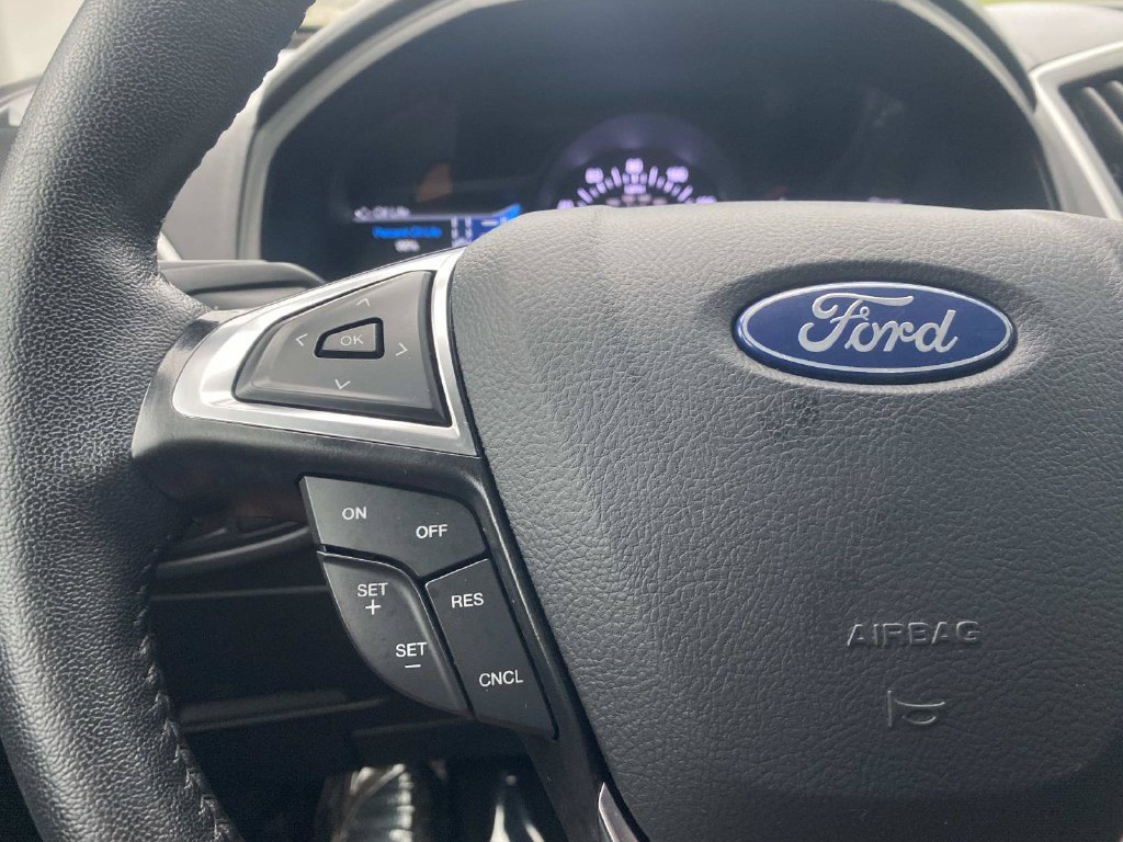 Certified 2024 Ford Edge SEL AWD/4WD image 32