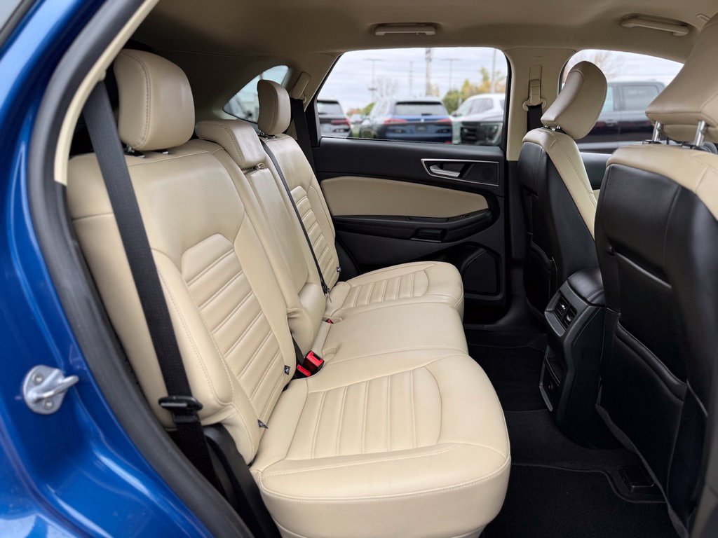 Certified 2023 Ford Edge SEL AWD/4WD image 15