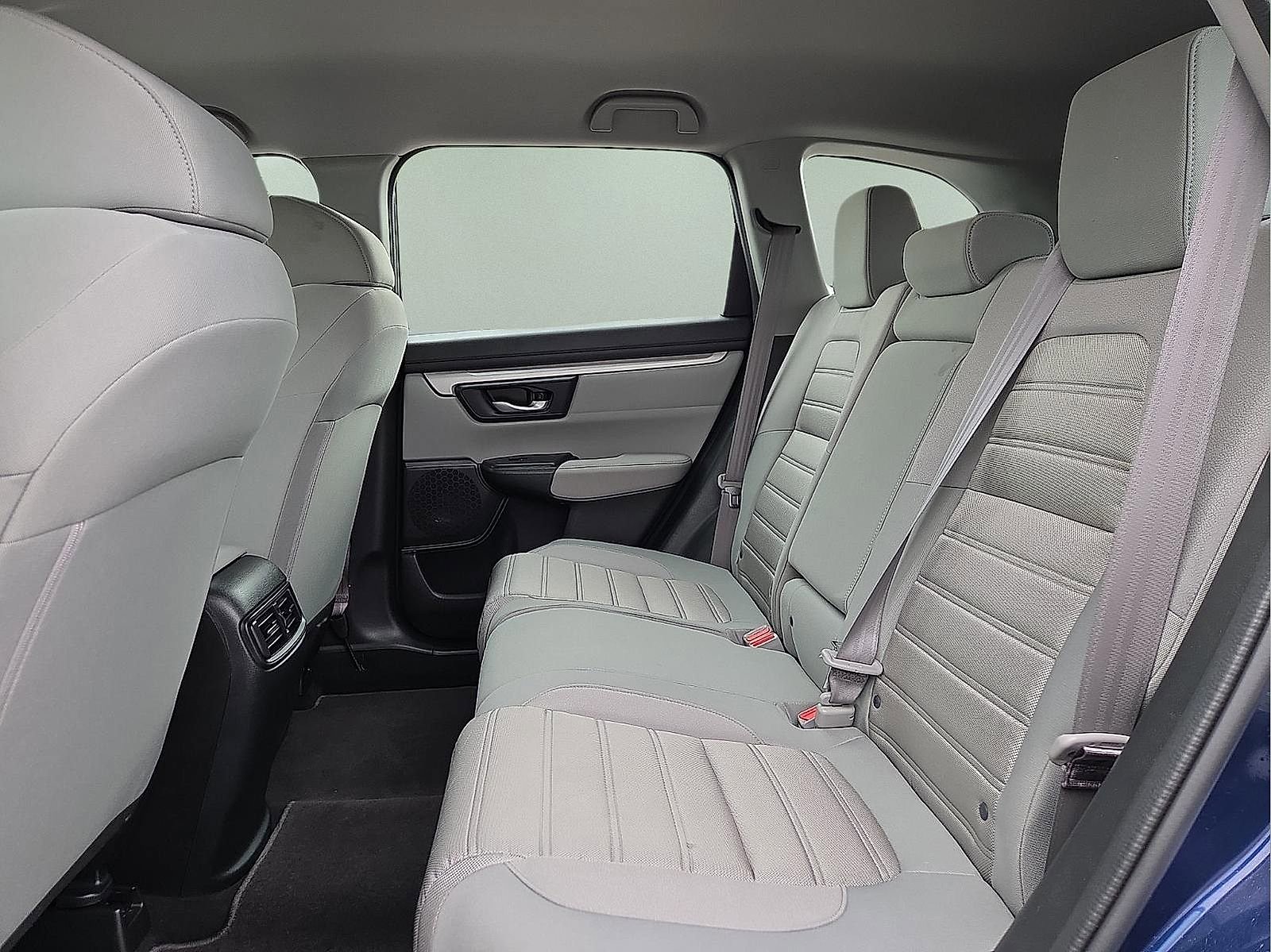 Used 2020 Honda CR-V LX image 9