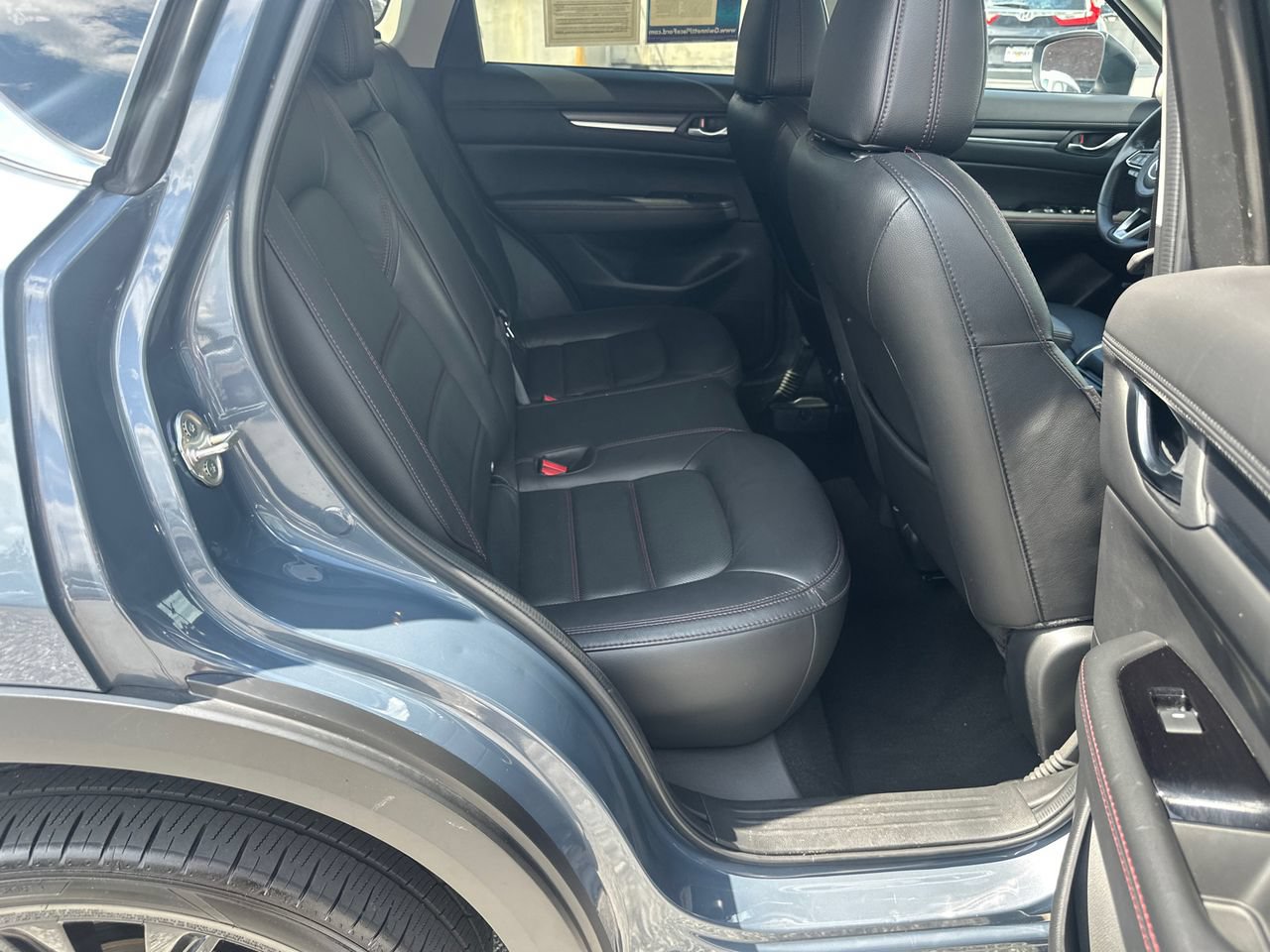 Used 2024 MAZDA CX-5 Carbon Edition AWD/4WD image 17
