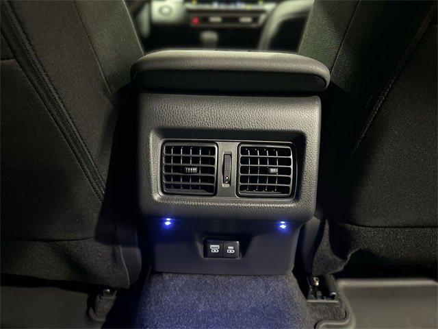 Used 2025 Toyota Camry LE image 23
