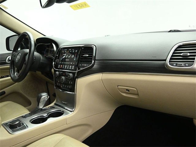 Used 2019 Jeep Grand Cherokee Limited image 43