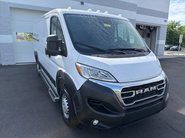 Used 2025 RAM ProMaster 2500 w/ U-Haul Equipment Group FWD image 9