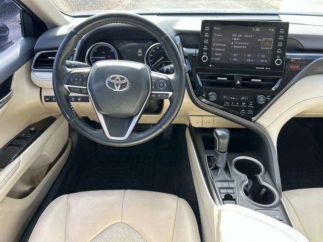 Used 2022 Toyota Camry XLE w/ Cold Weather Package image 14