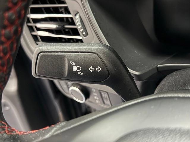 Certified 2024 Ford Escape ST-Line AWD/4WD image 21