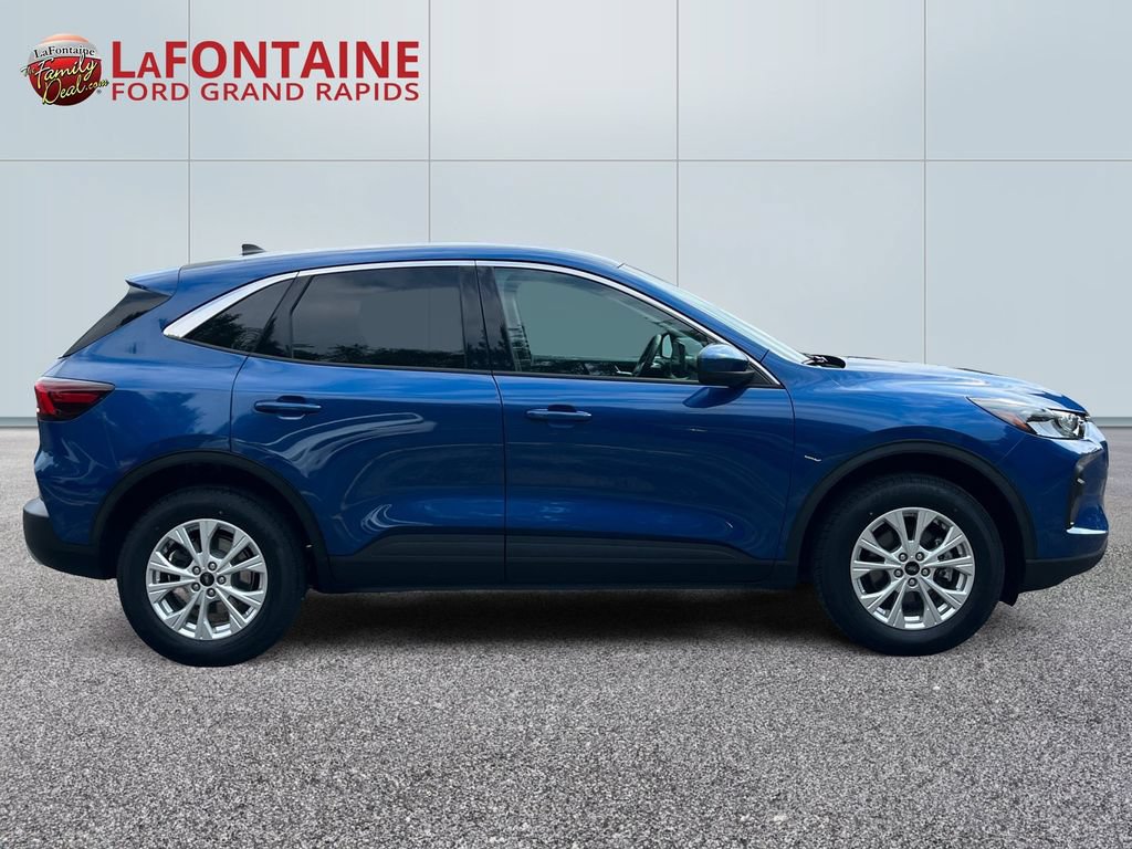Certified 2023 Ford Escape Active w/ Tech Pack #2 AWD/4WD image 8