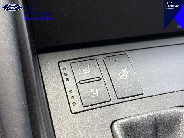 Used 2023 Lexus IS 300 w/ Premium Package RWD image 30