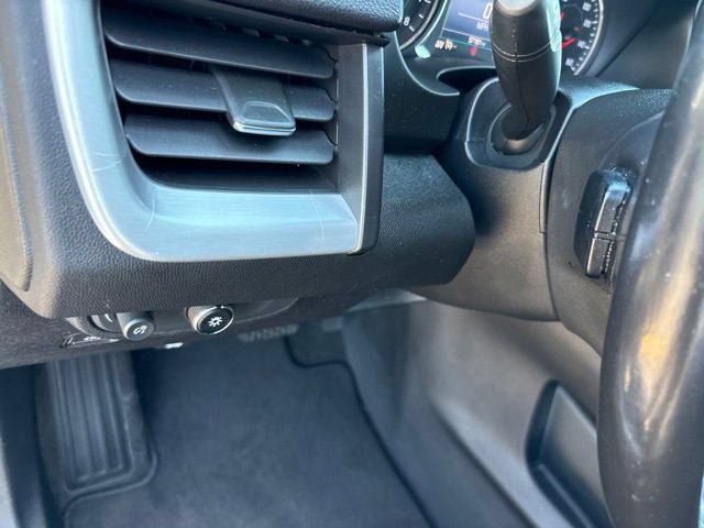 Used 2019 GMC Terrain SLE w/ Driver Convenience Package FWD image 22
