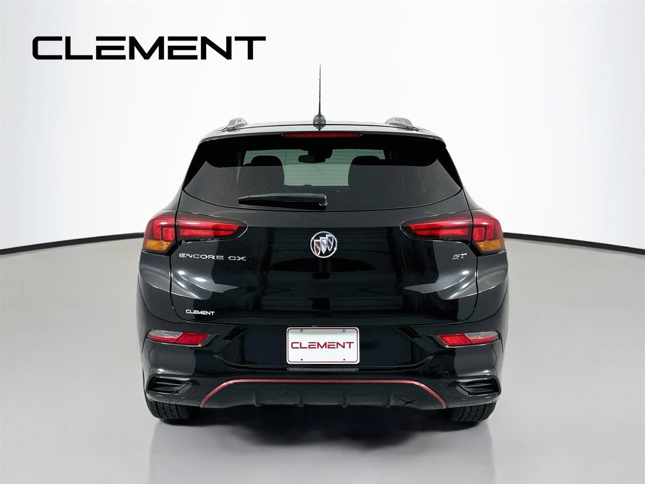 Used 2023 Buick Encore GX Select w/ Sport Touring Package FWD image 8