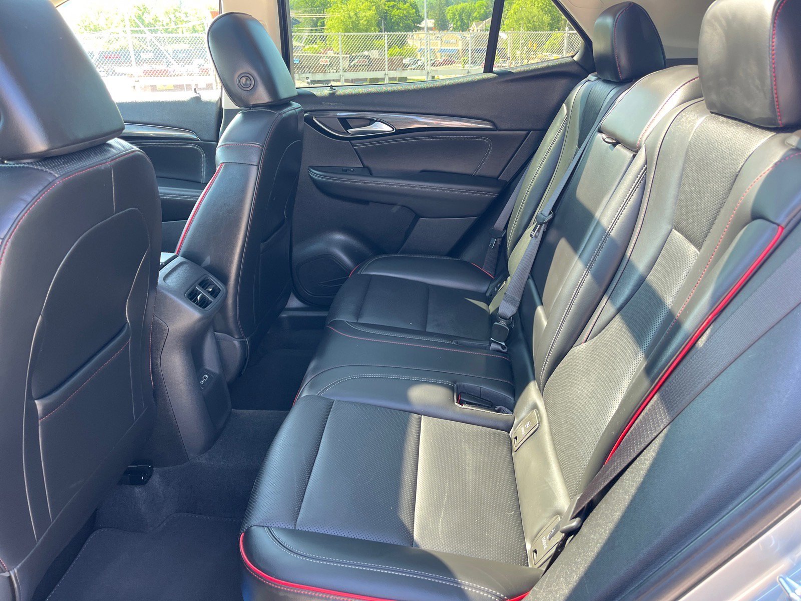 Used 2023 Buick Envision Essence w/ Sport Touring Package AWD/4WD image 18