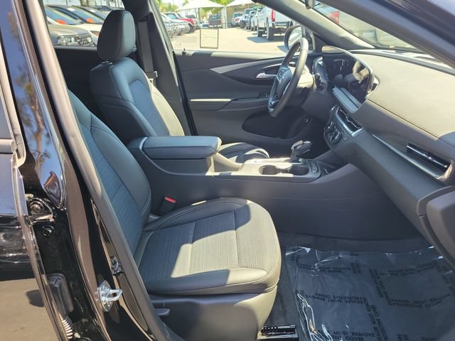 Used 2025 Buick Envista Preferred w/ Convenience I Package FWD image 17