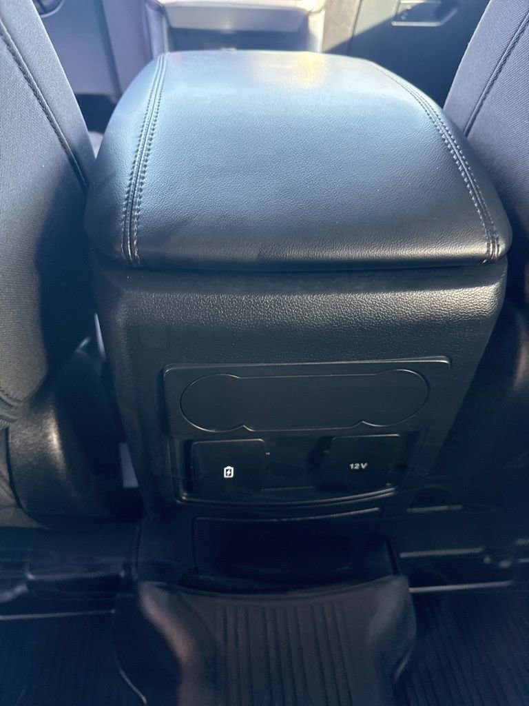 Certified 2022 Ford Explorer XLT image 58