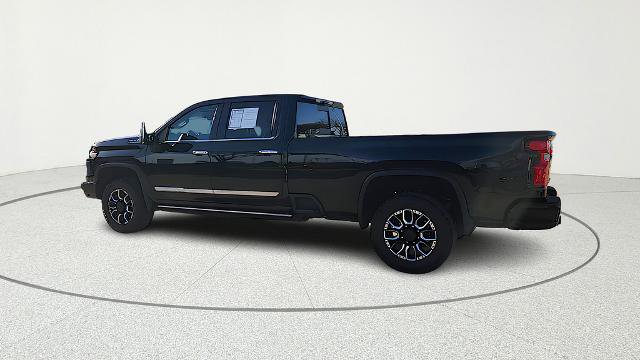 Used 2024 Chevrolet Silverado 3500 High Country w/ High Country Premium Package image 6
