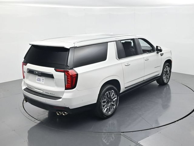Used 2023 GMC Yukon XL Denali Ultimate AWD/4WD image 48
