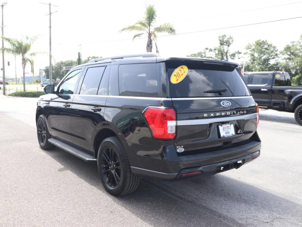 Certified 2022 Ford Expedition XLT RWD image 10