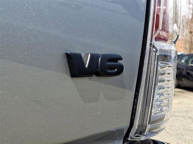 Used 2023 Toyota Tacoma TRD Off-Road AWD/4WD image 29
