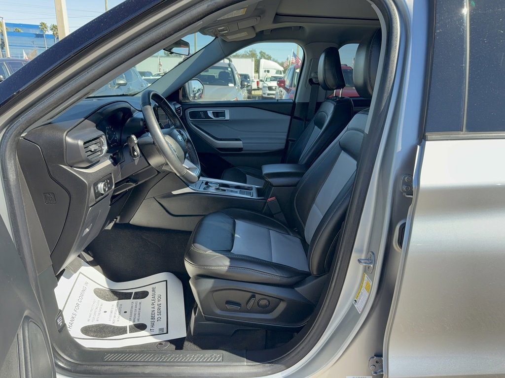 Certified 2023 Ford Explorer XLT w/ Equipment Group 202A image 11