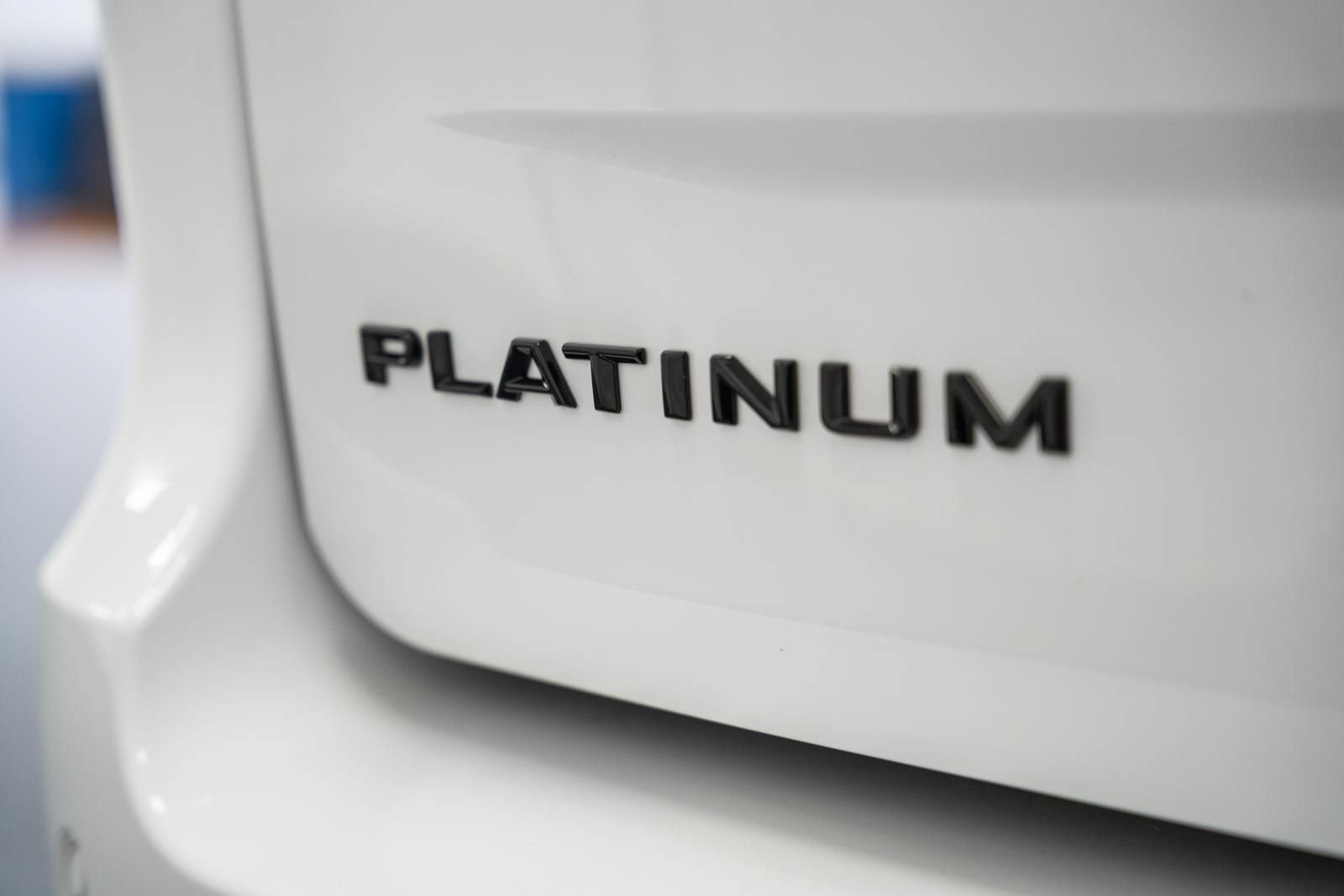 Certified 2025 Ford Expedition Max Platinum w/ Stealth Appearance Package AWD/4WD image 9