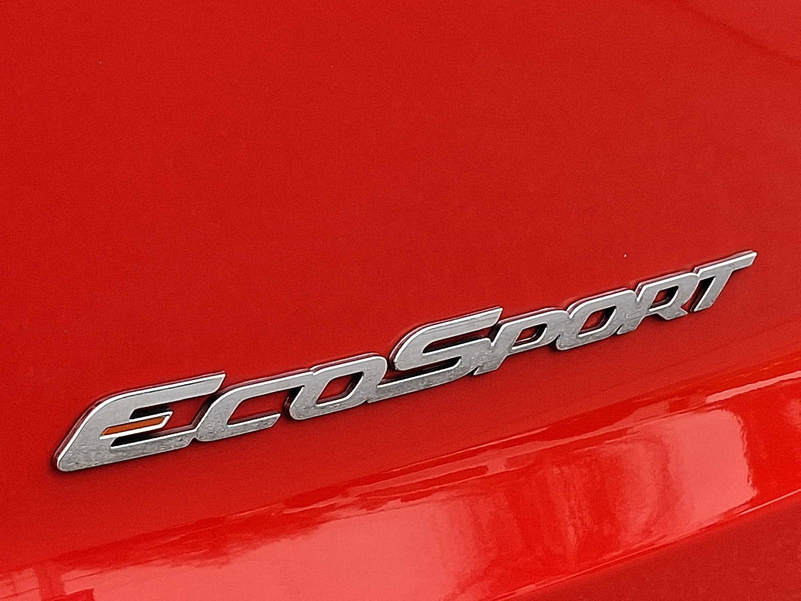 Certified 2018 Ford EcoSport SE image 31