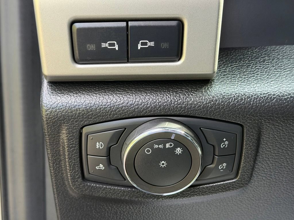 Certified 2020 Ford F250 Lariat AWD/4WD image 24