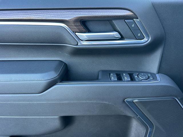 Used 2022 Chevrolet Silverado 1500 LT w/ All Star Edition Plus image 10