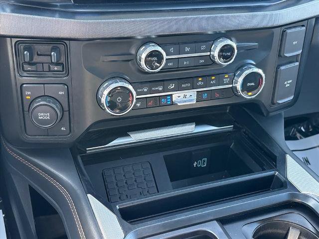 Certified 2023 Ford F450 Platinum w/ FX4 Off-Road Package AWD/4WD image 35