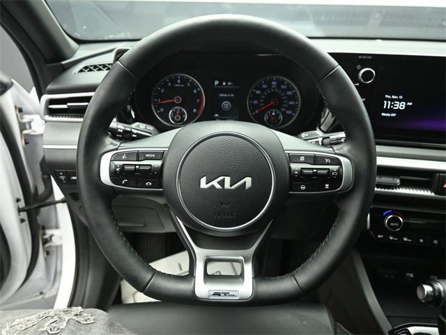 Used 2023 Kia K5 GT-Line image 31