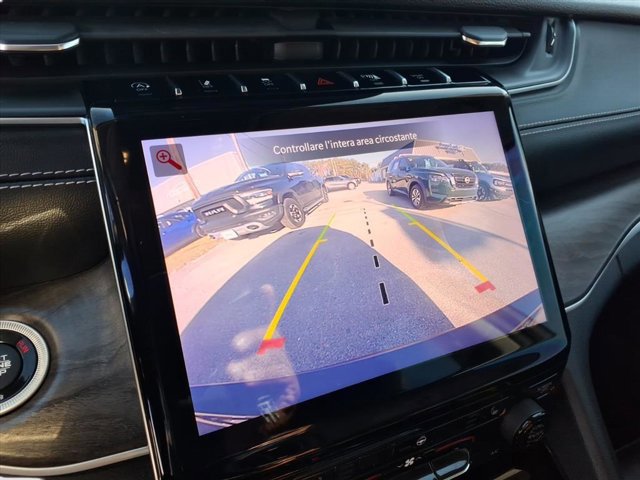 Used 2022 Jeep Grand Cherokee L Limited image 23