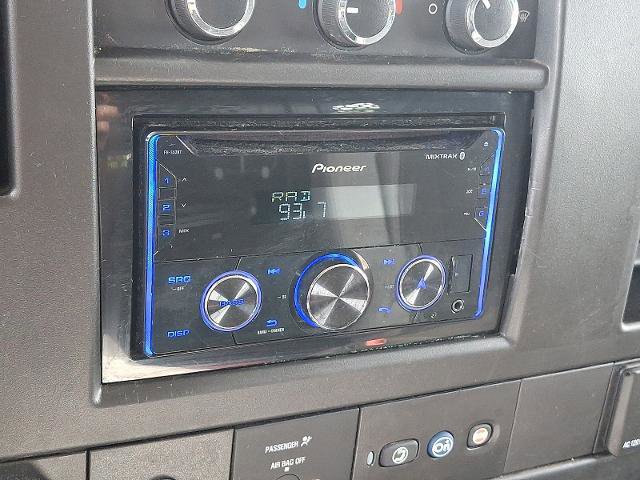 Used 2020 Chevrolet Express 2500 w/ Driver Convenience Package image 13