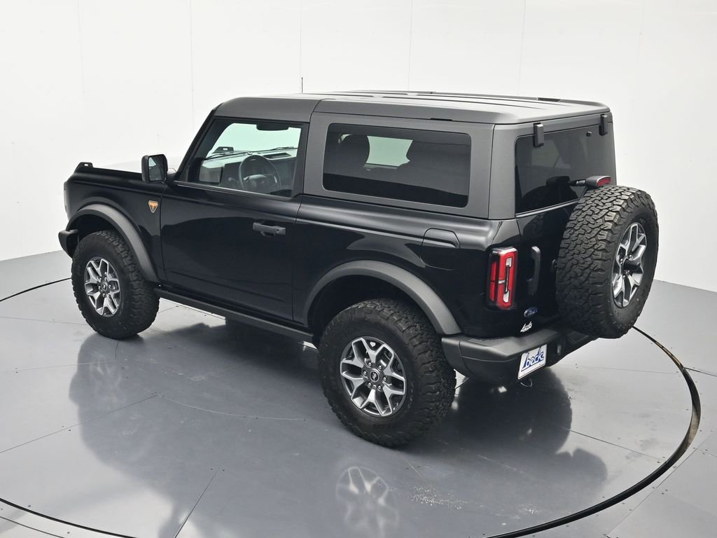 Certified 2025 Ford Bronco Badlands AWD/4WD image 31