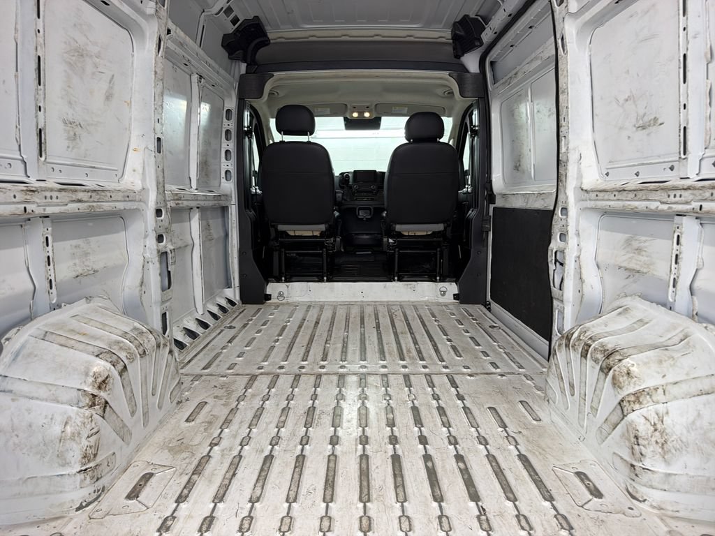 Used 2024 RAM ProMaster 2500 w/ Convenience Group FWD image 30