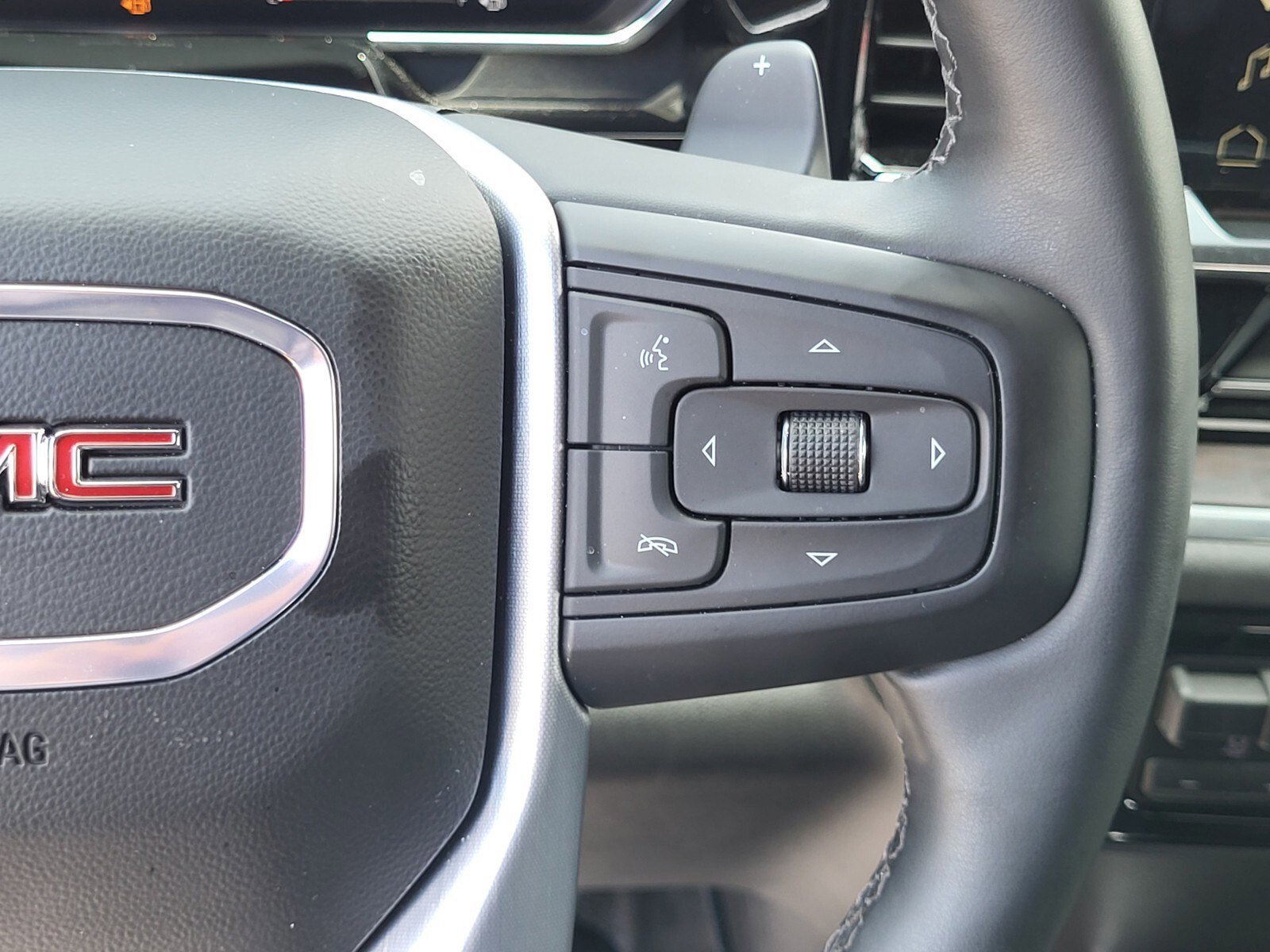 Used 2026 GMC Sierra 1500 SLT image 29