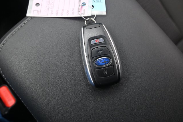 Used 2025 Subaru Outback Premium AWD/4WD image 16